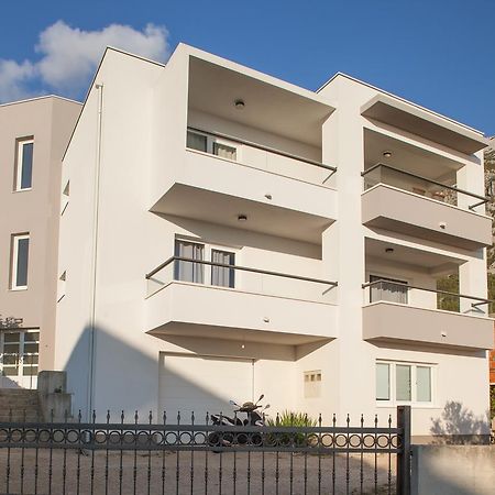 Apartman Malu Makarská Exteriér fotografie