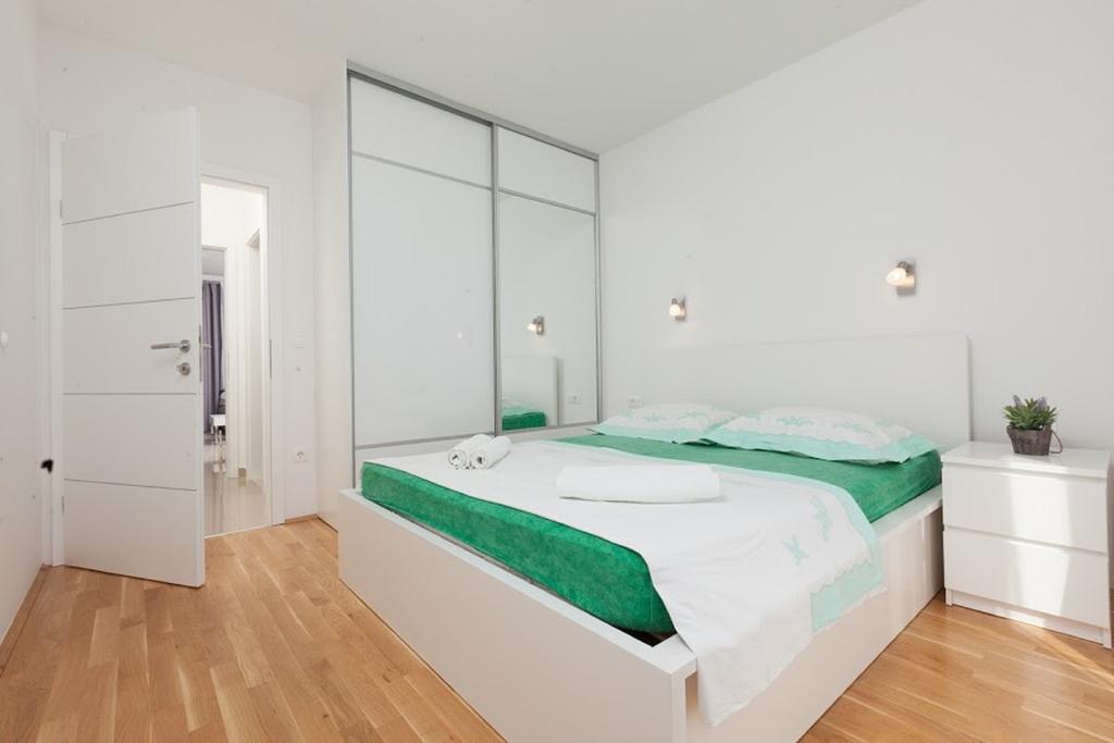 Apartman Malu Makarská Exteriér fotografie