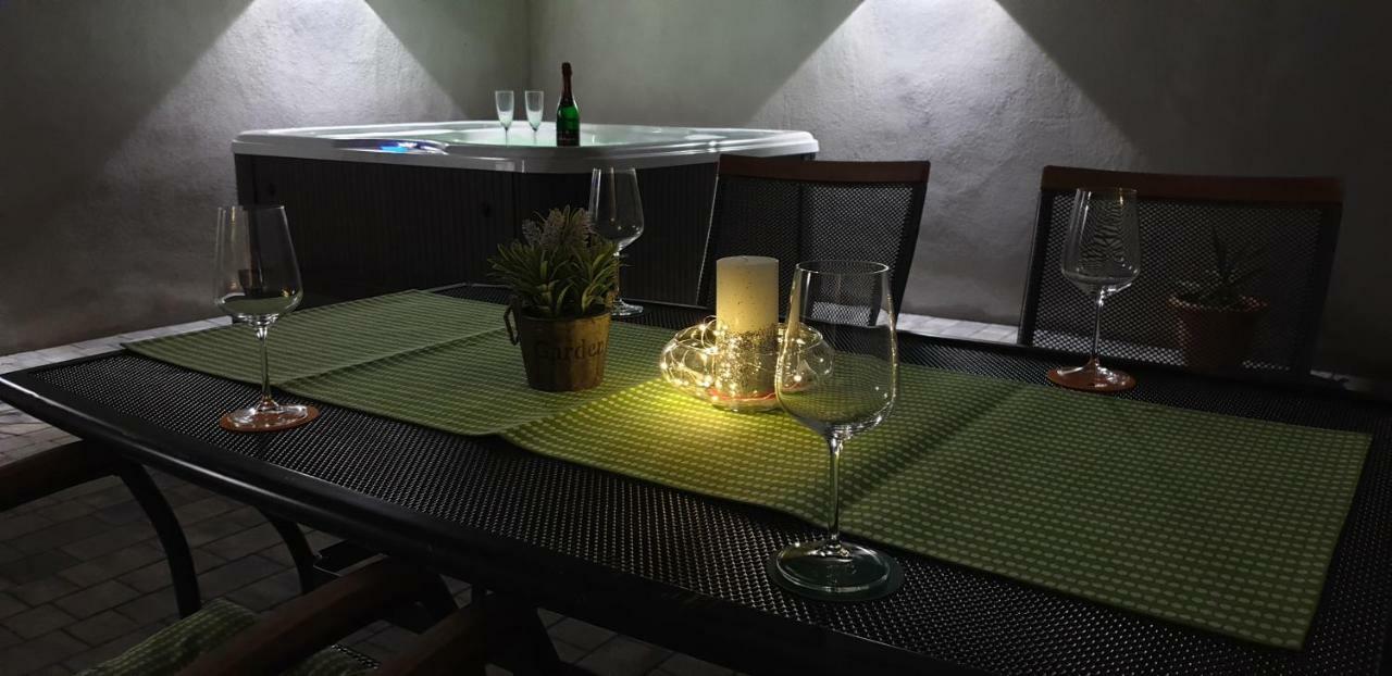 Apartman Malu Makarská Exteriér fotografie